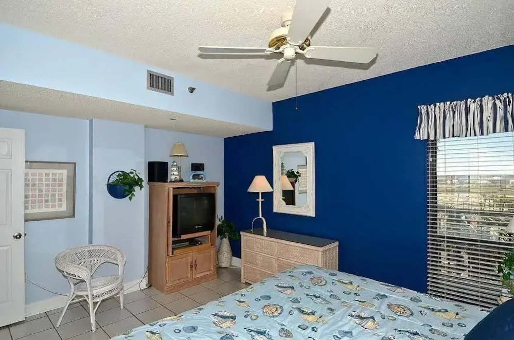 Navarre Towers by Saltwater Vacations