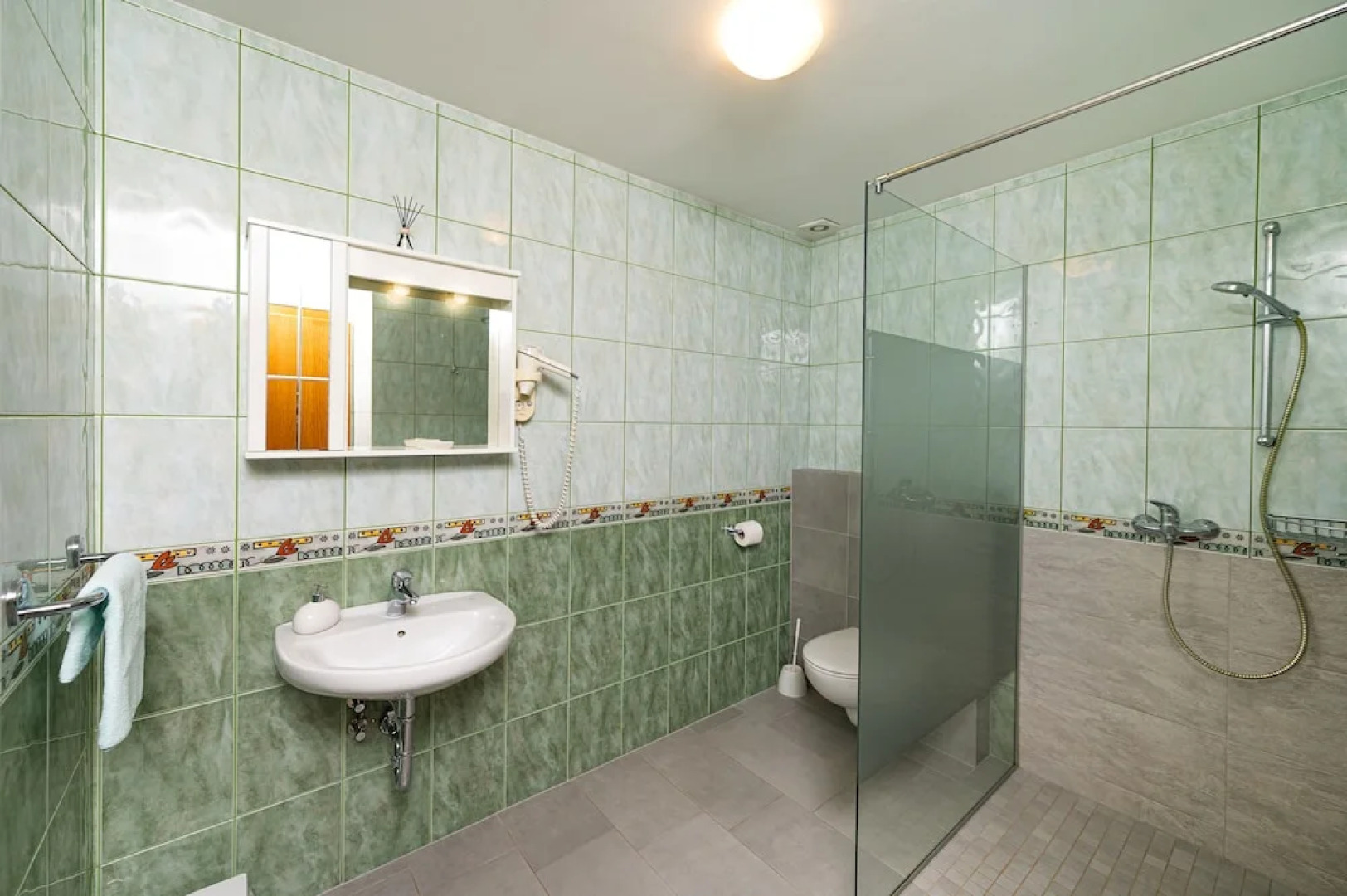 Pr' Matjon - Pension