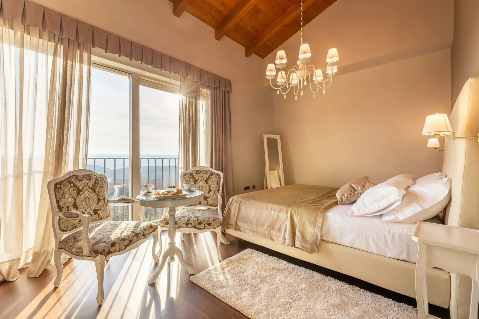 Wine Residence Cattunar