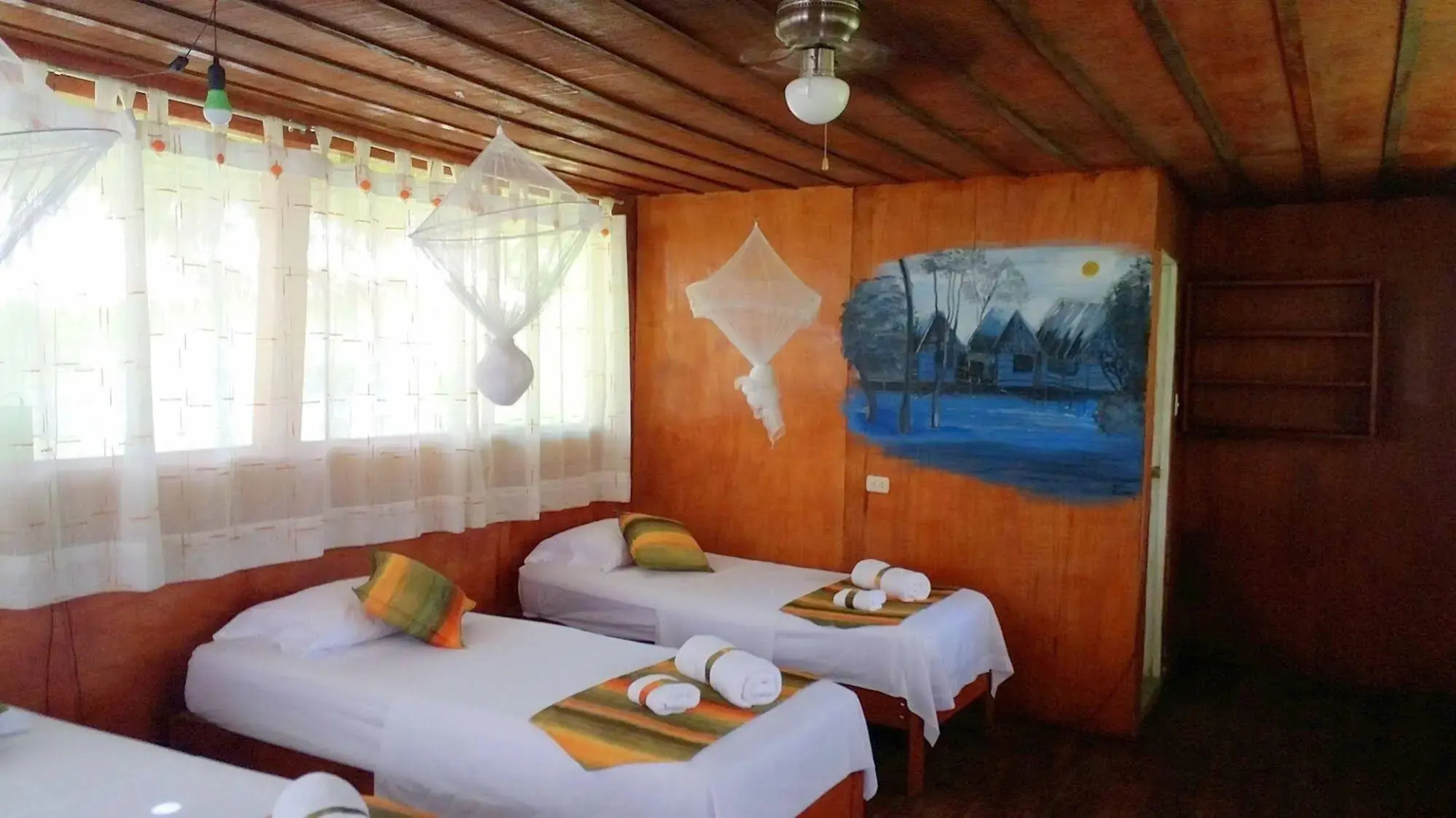 Avatar Amazon Lodge & Canopy Park