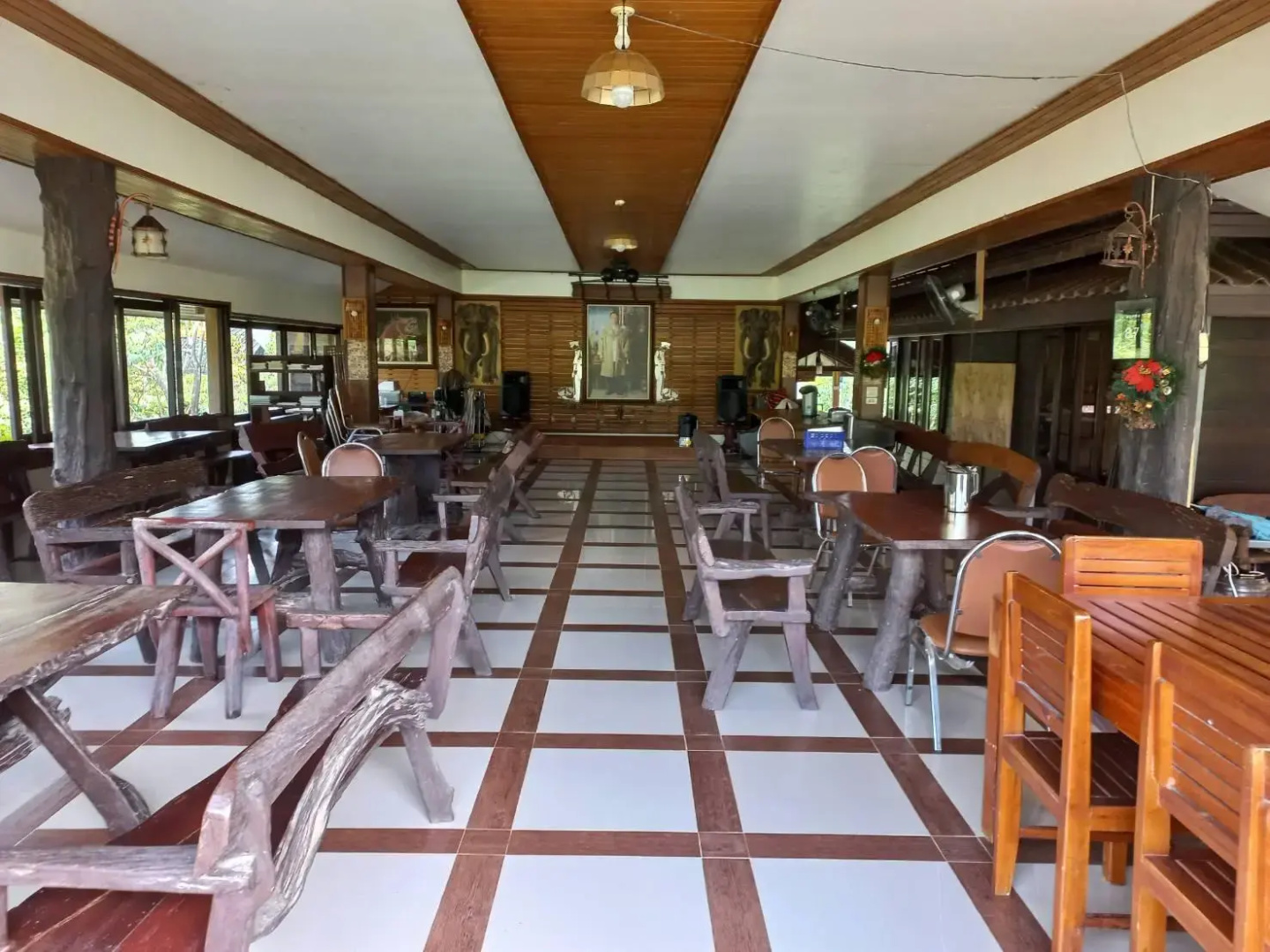 Nicslongstay Hotel