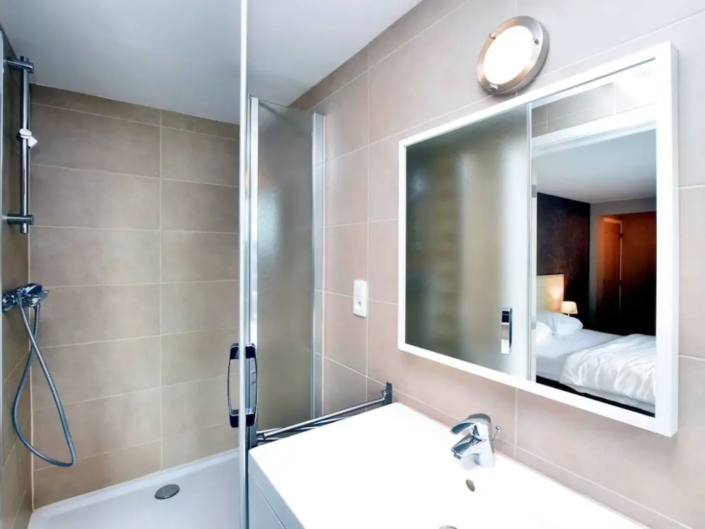 Luxurious Chalet in Beauraing With Sauna