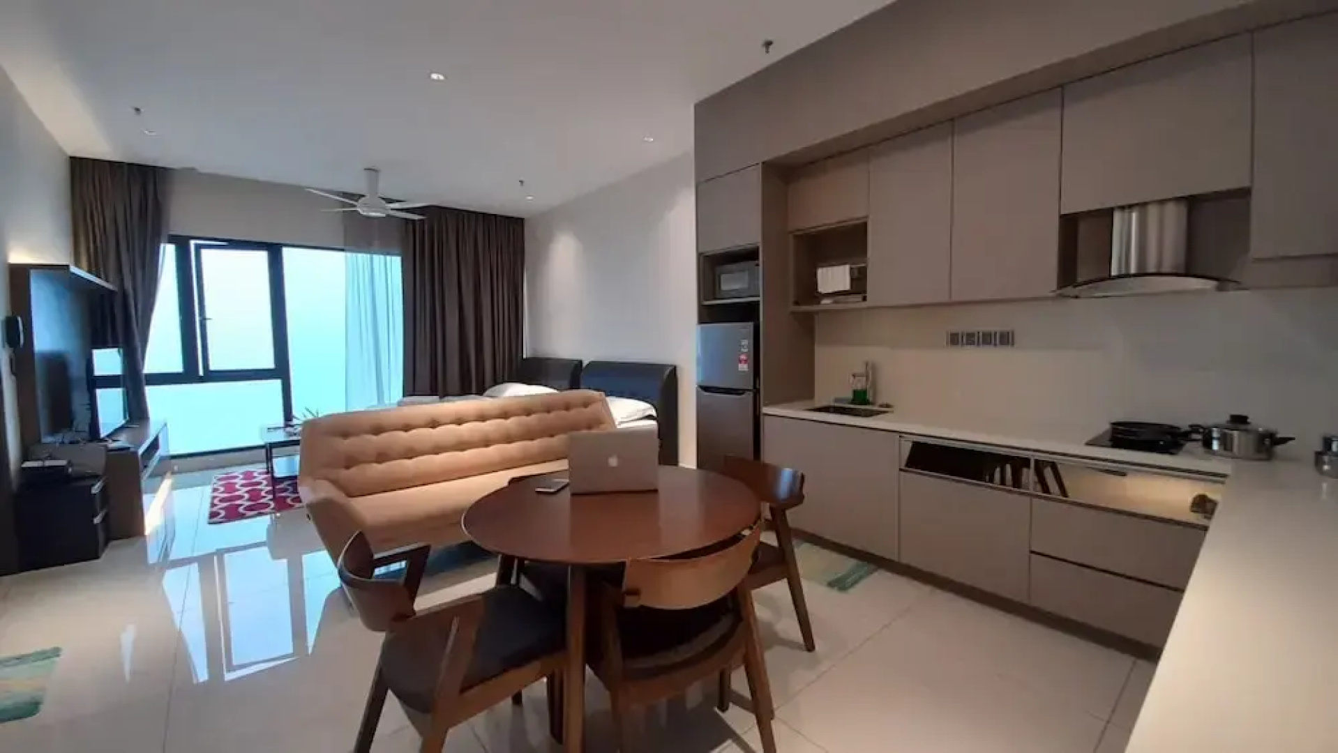 Geo38 Residence by The Pillowz Suites