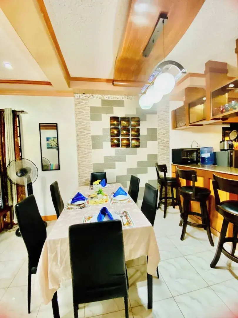 Len's Staycation 3bdr-2br-downstairs ,netflix&wifi