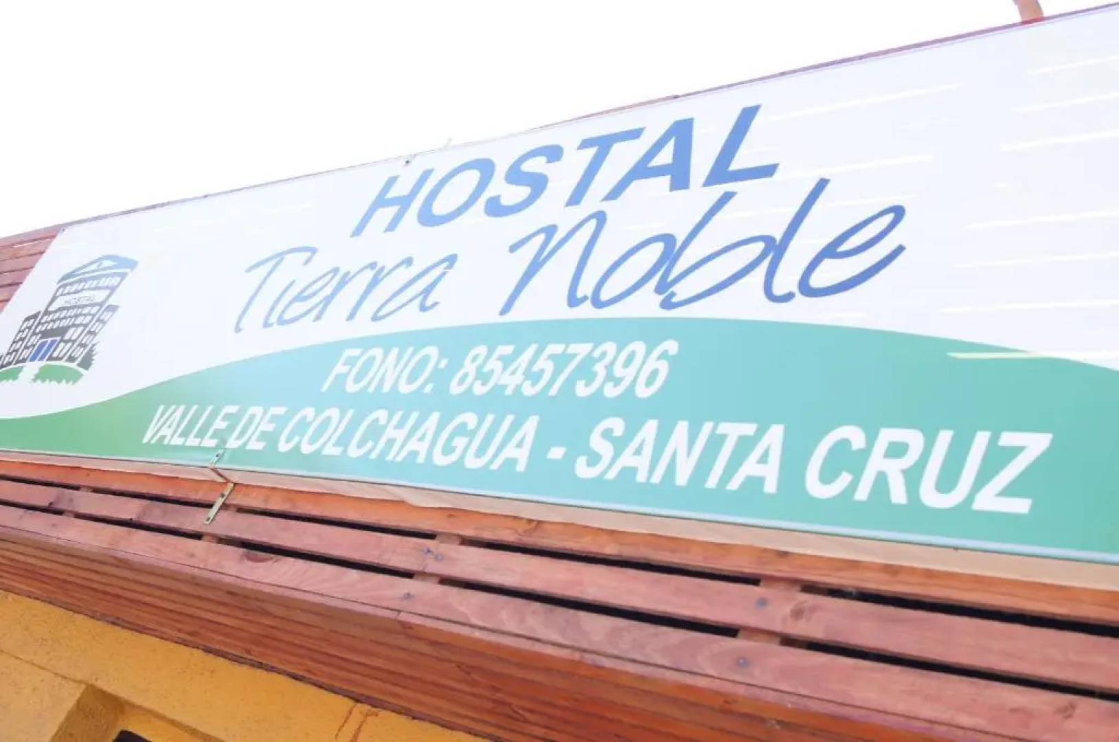 Economy Hostel Tierra Noble Bed and Breakfast
