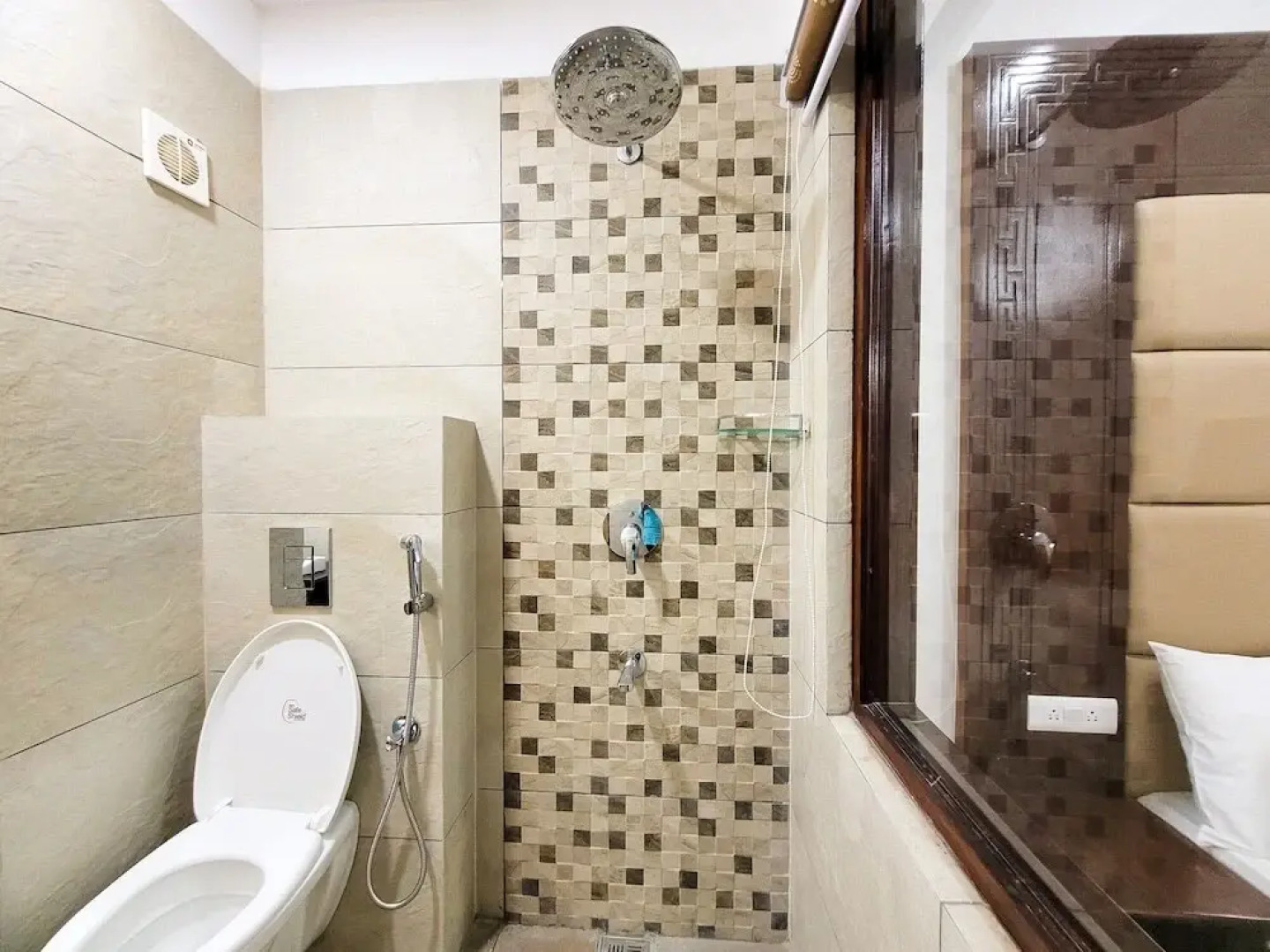 Hotel The Kaiser Palace