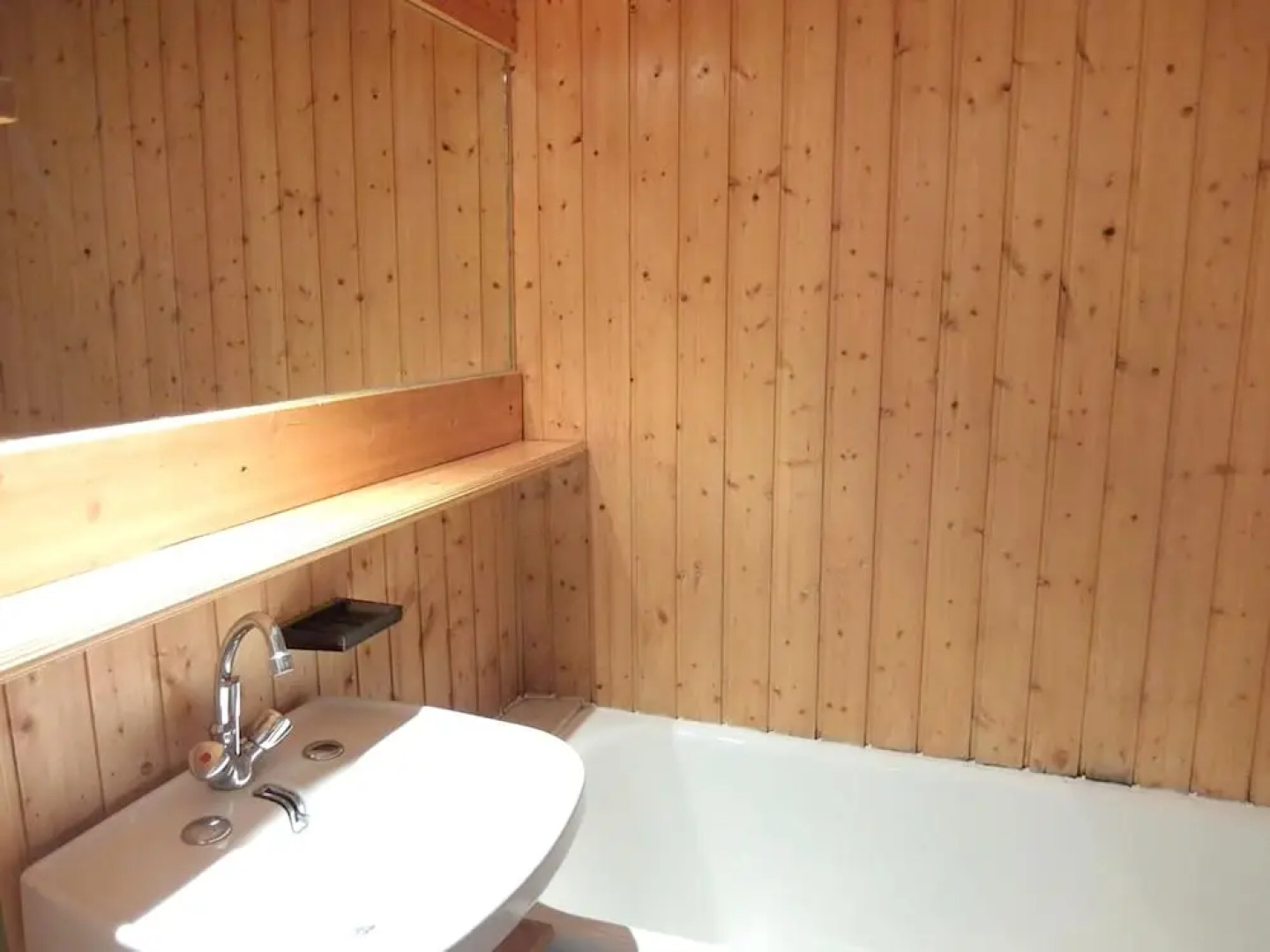 House With 2 Bedrooms in Loudenvielle, With Wonderful Mountain View an