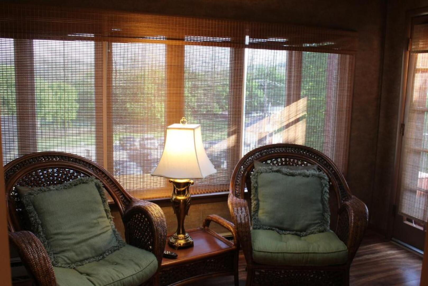 Altland House Inn and Suites