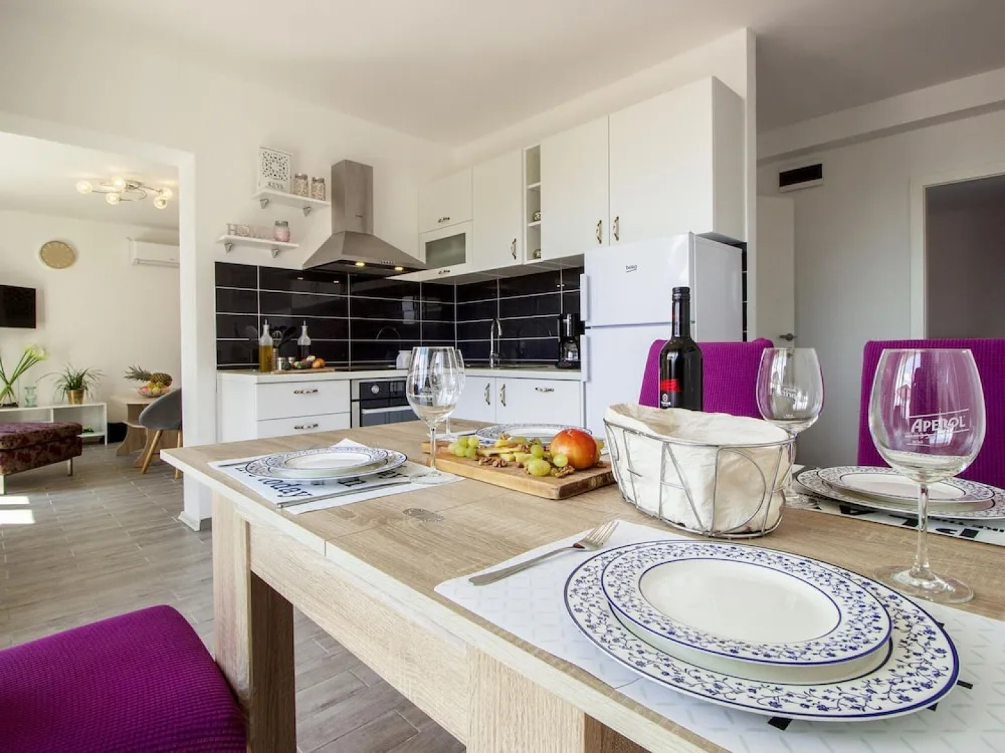 Premium Holiday Home in Kučine-Mravinci with Swimming Pool