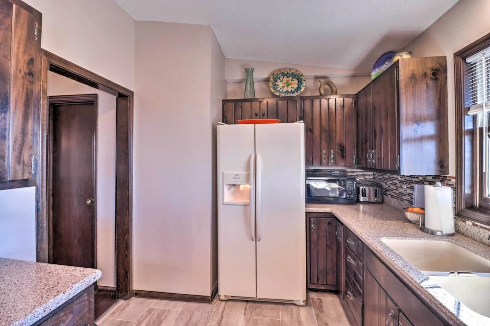 'soaring Heights' w/ Sunset & Mountain Views