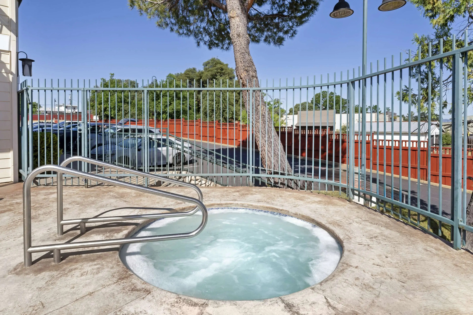 Best Western Cedar Inn & Suites