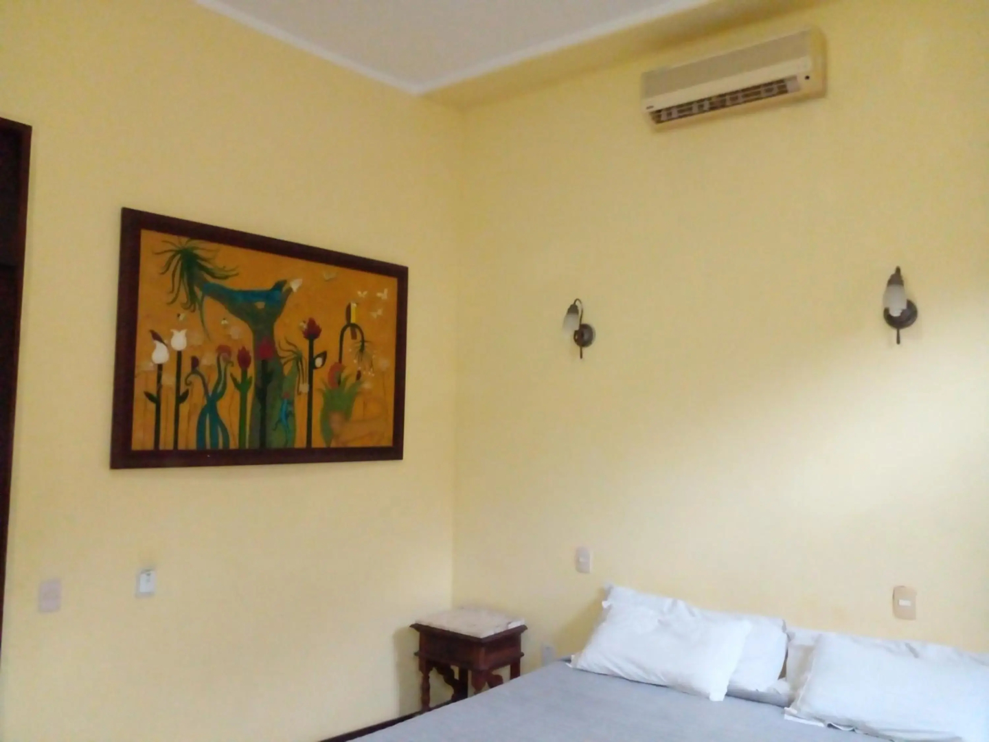 Solar do Carmo Suites & Apartments