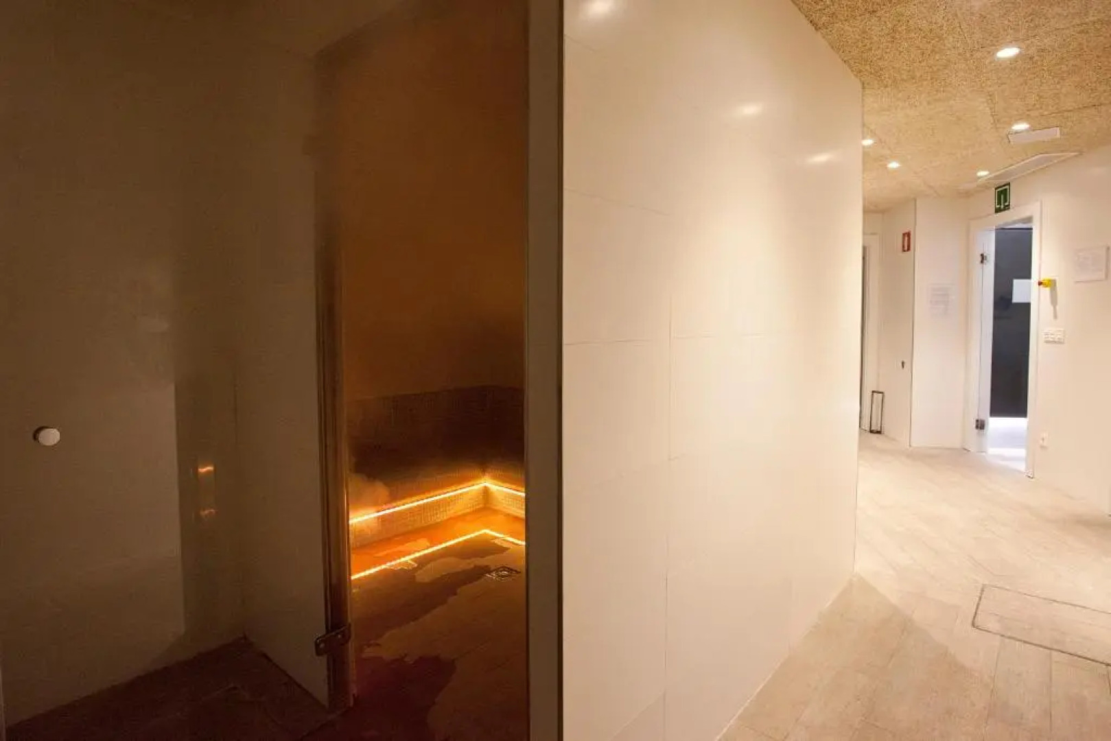 Hotel Pompaelo Plaza del Ayuntamiento & Spa