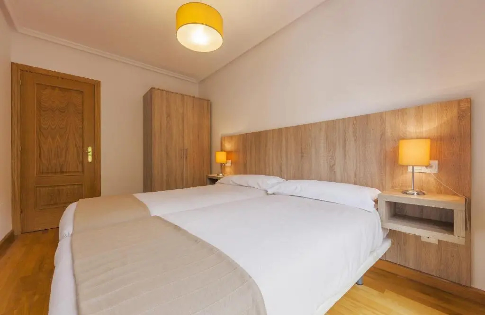 Apartamentos El Caxigu