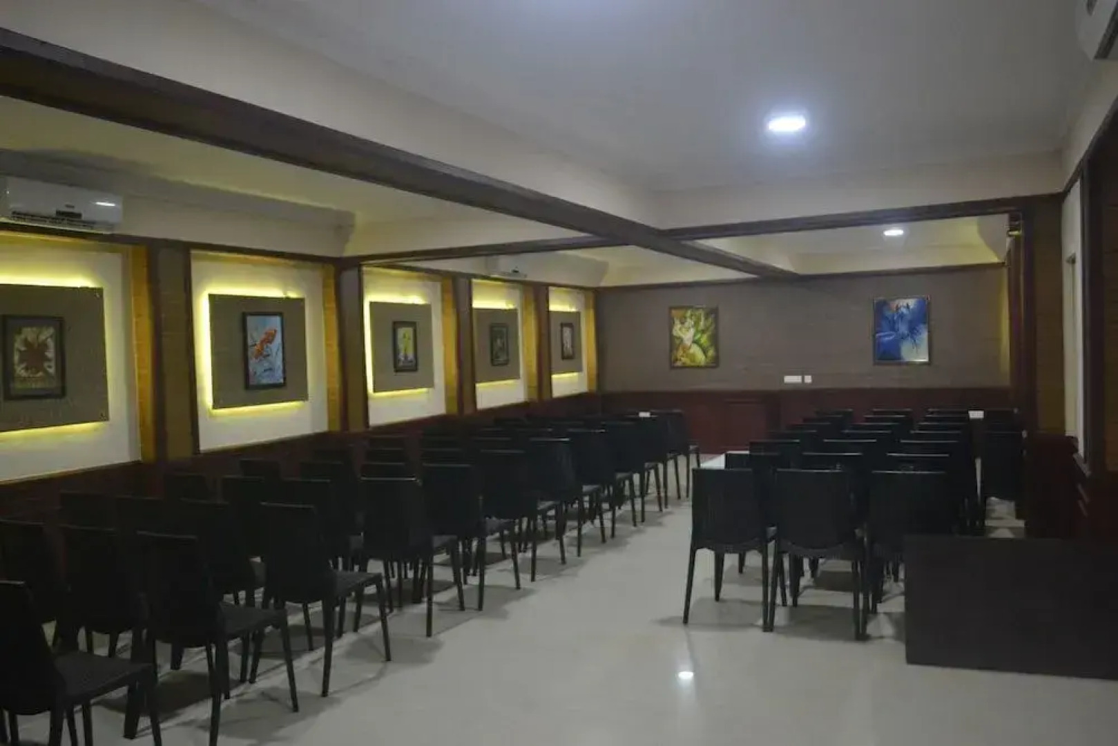 Atlas Airport Hotel Apartment