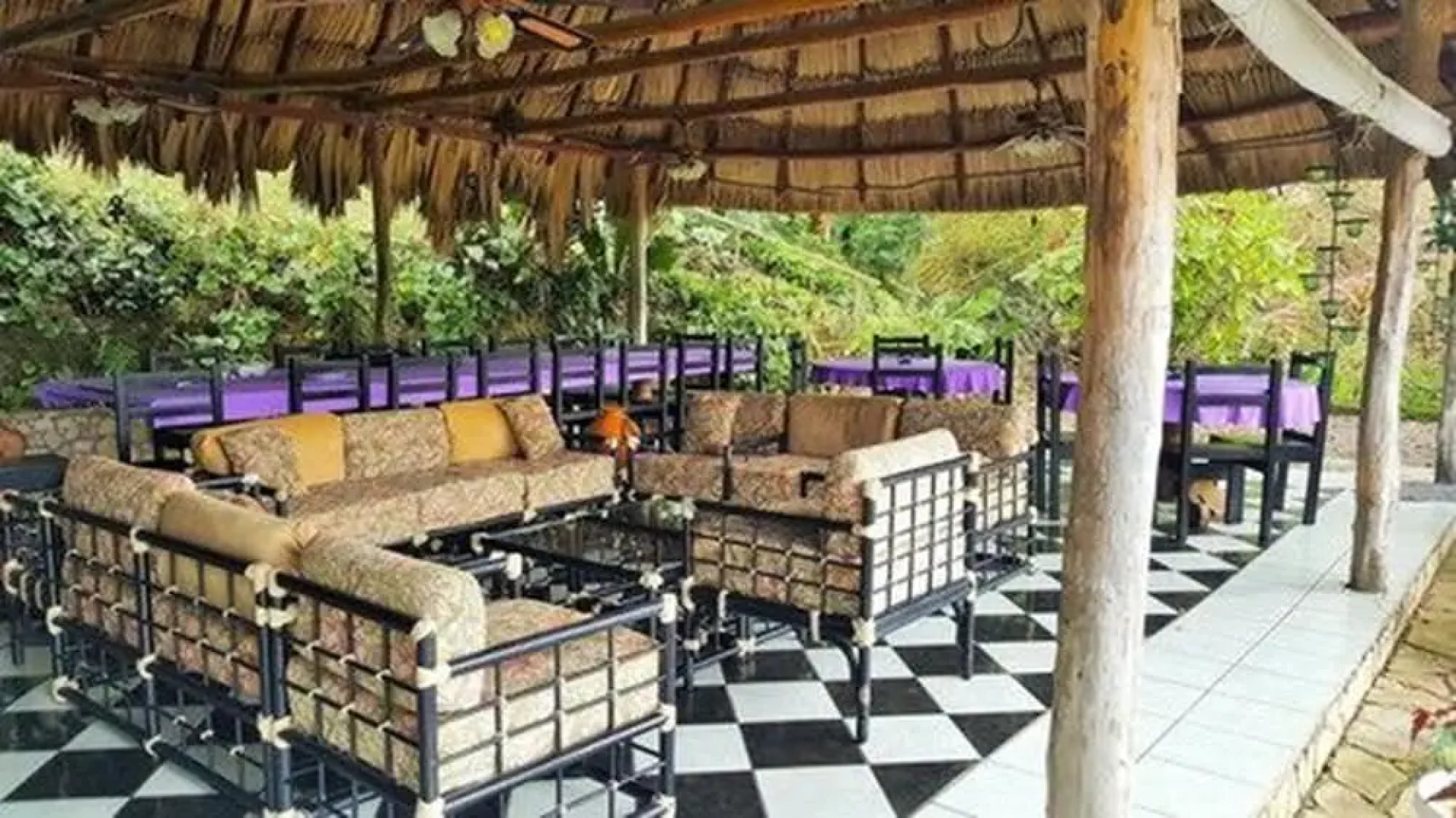 La Mansión del Pájaro Serpiente