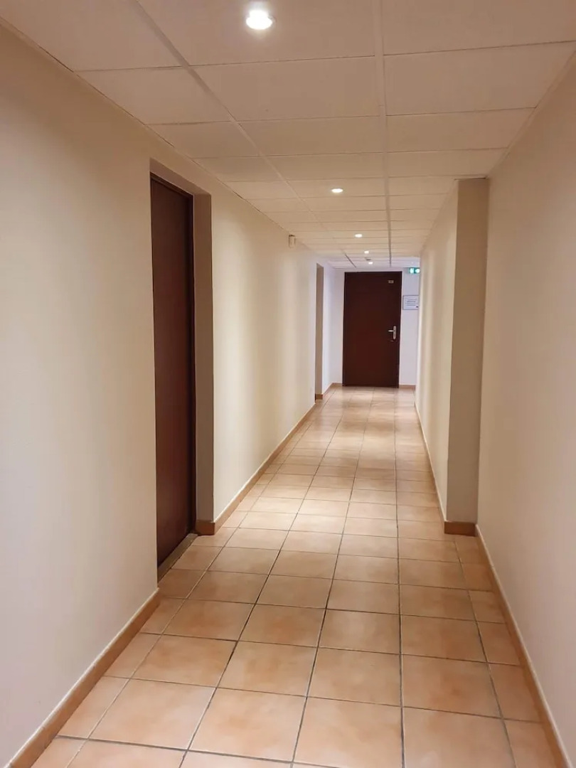 Joli T2 piscine hammam & parking gratuit