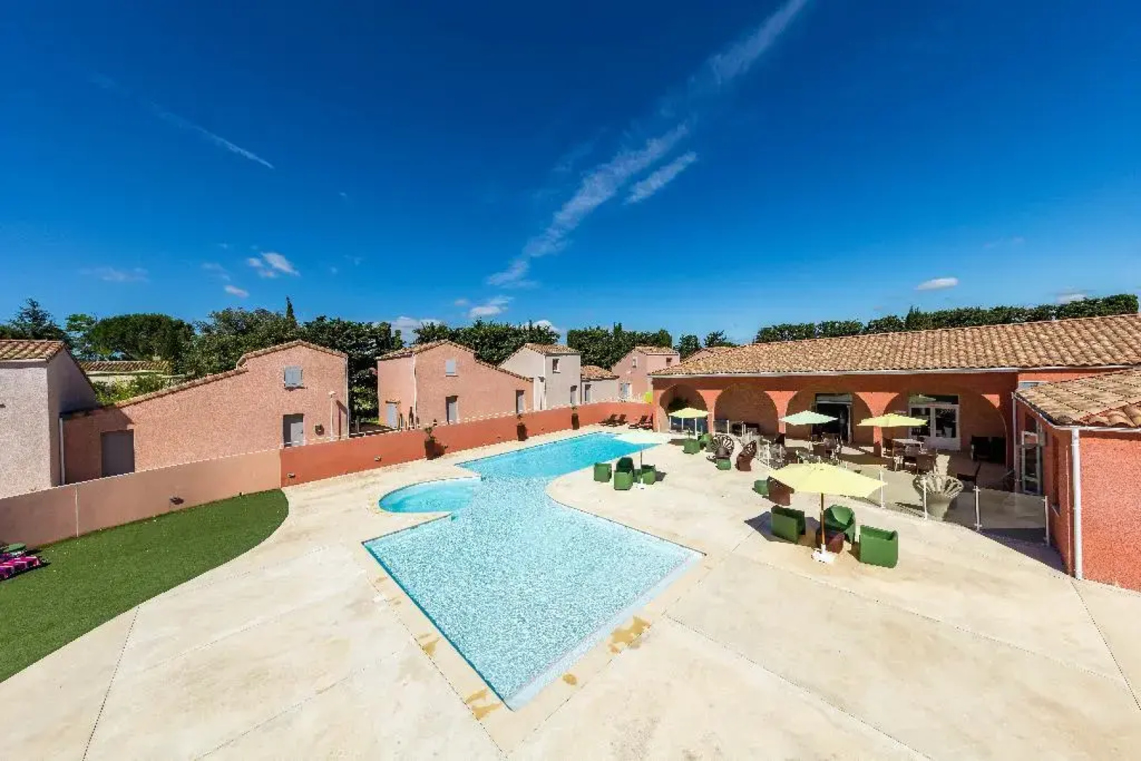 Terres de France - Le Domaine de Bacchus