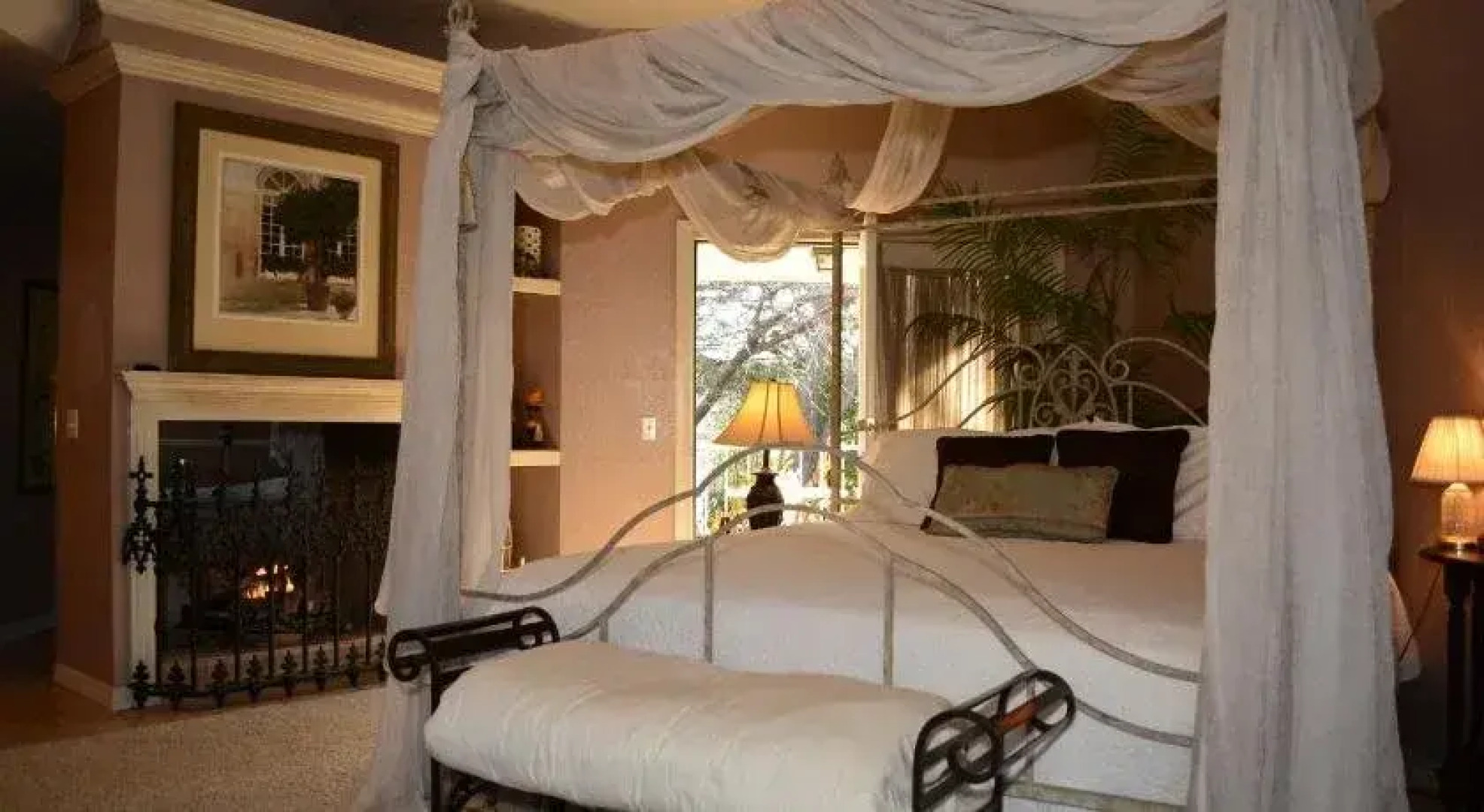 Lindley House Garden Cottages