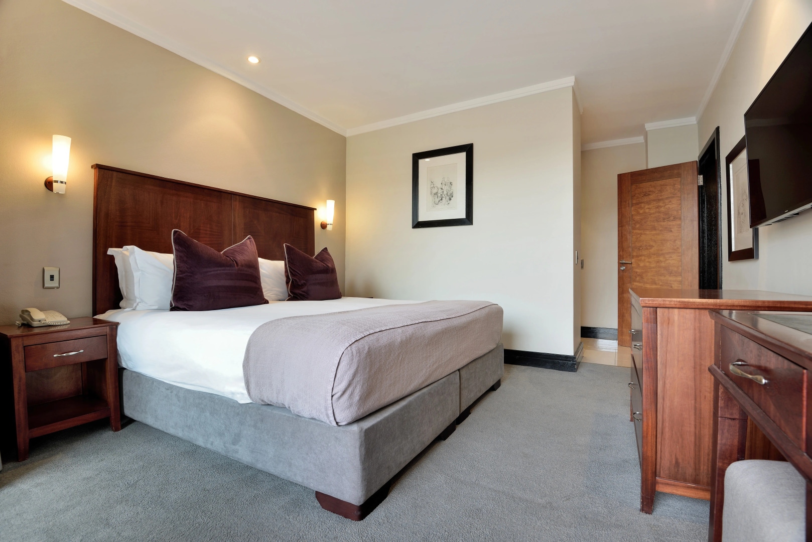 Raphael Penthouse Suites