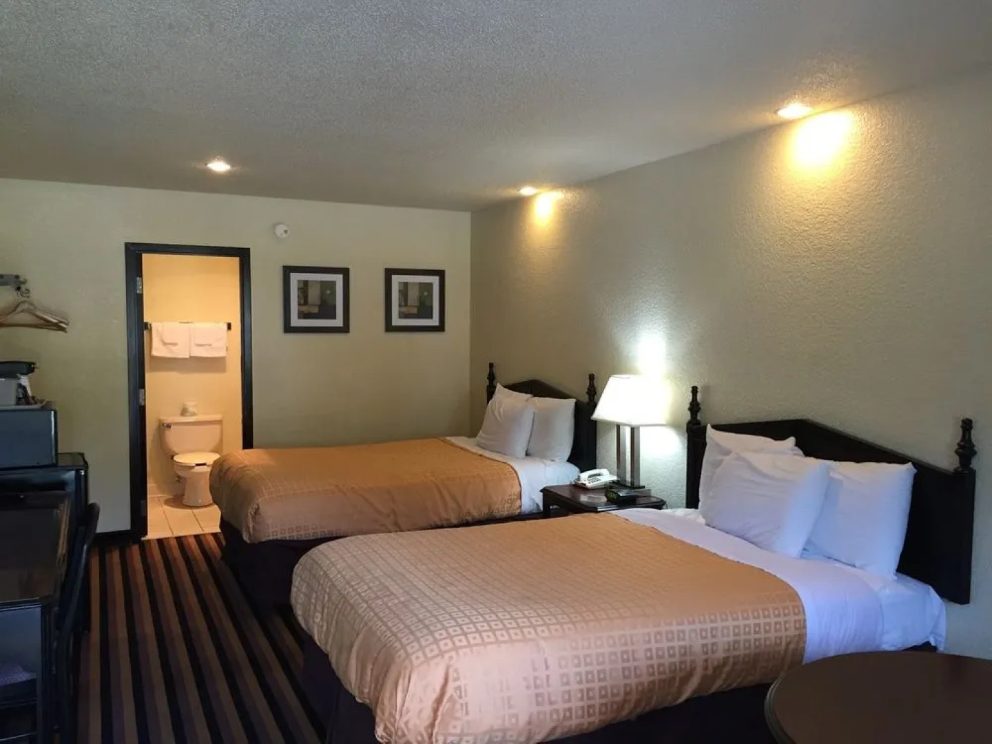 Travelers Inn Elizabeth City