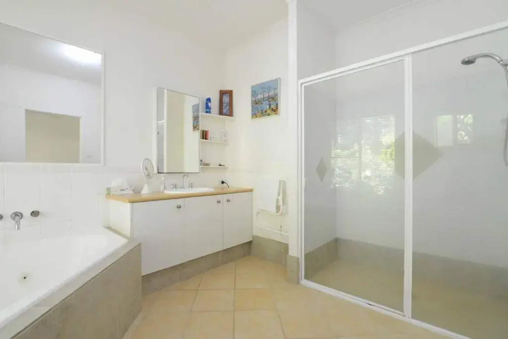 Howie's Place Noosa