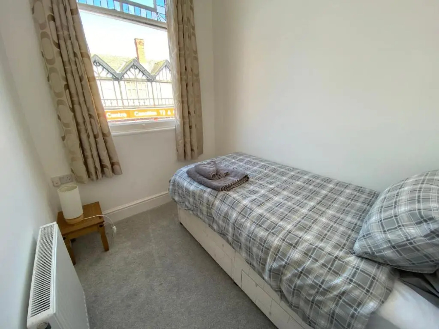 4 Bed Maisonette near the Travelodge colwyn bay