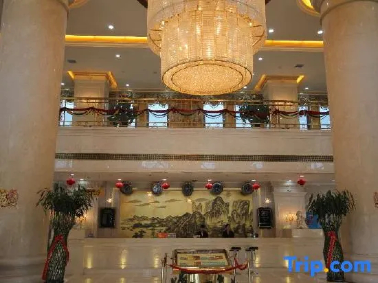 Ruidong Hotel