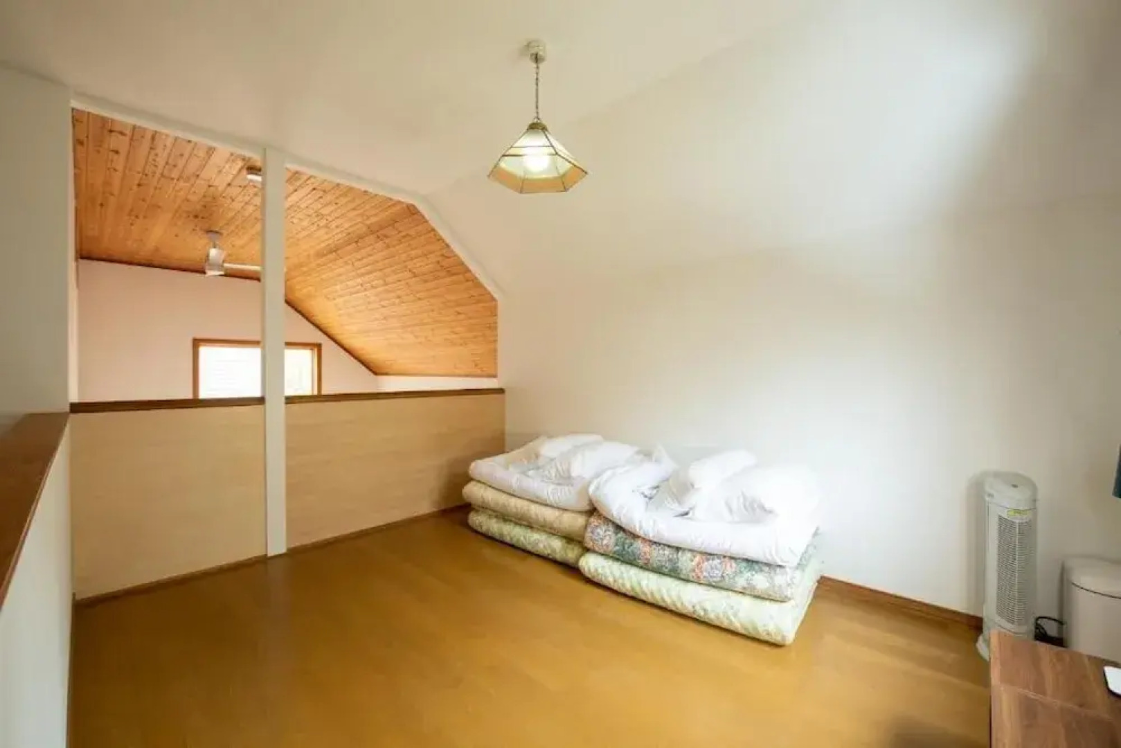 Lake Toya Terrace House