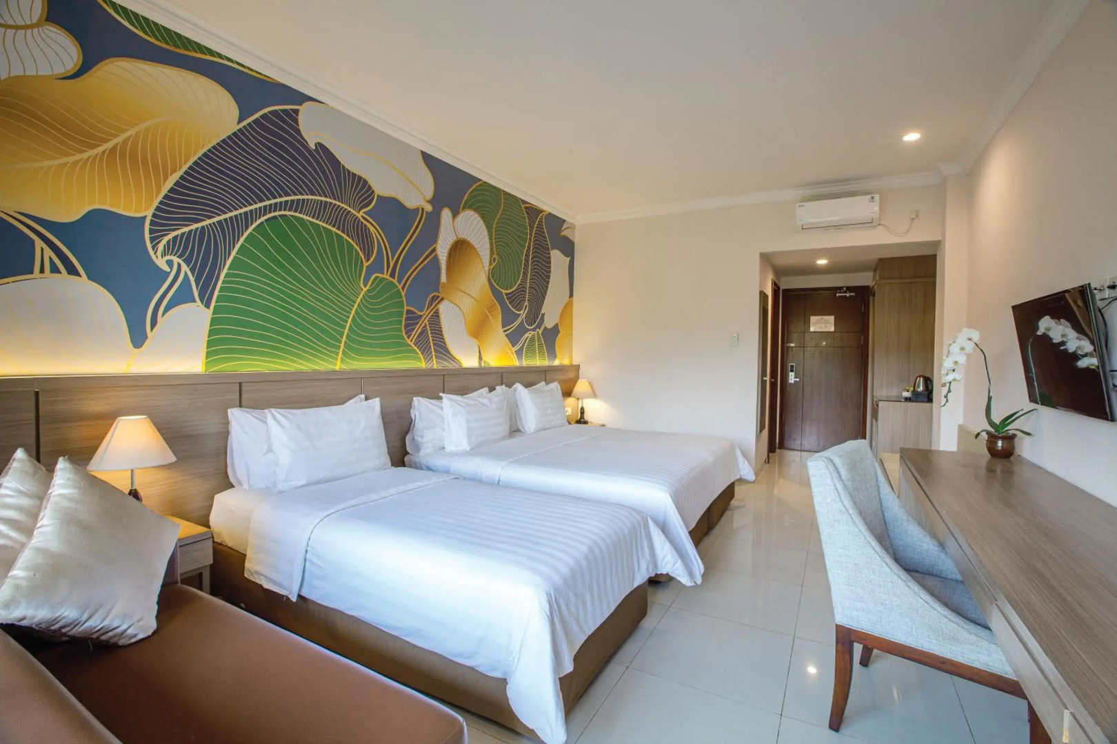 The Green Peak, ARTOTEL Curated