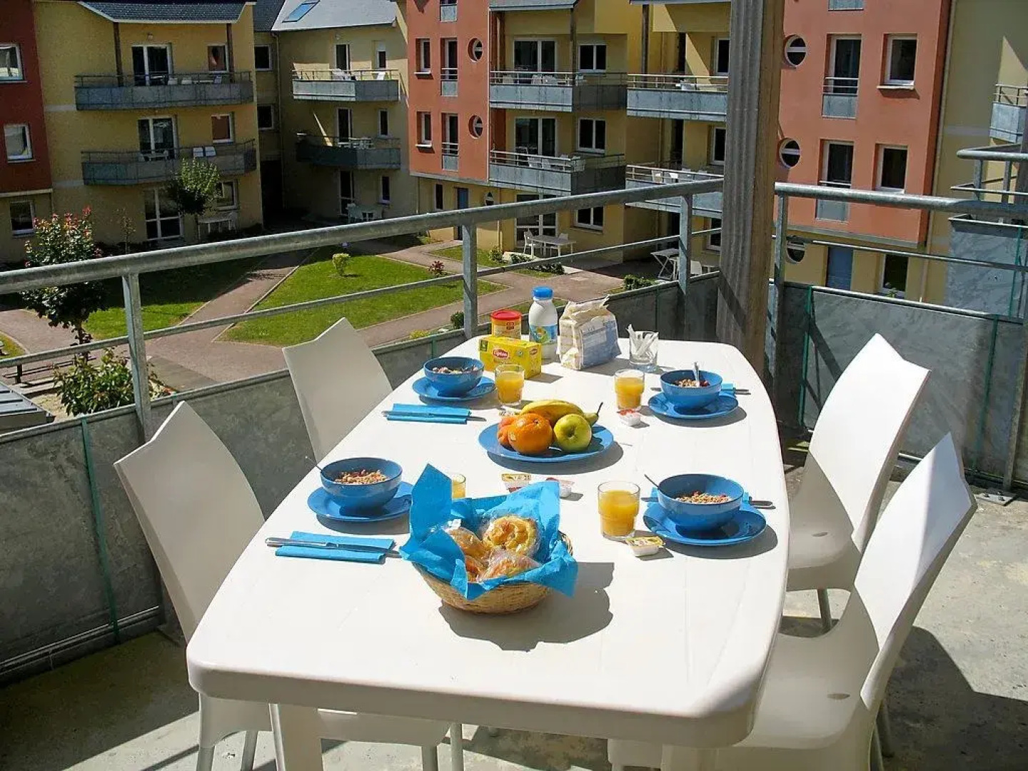 Adonis Grandcamp - Les Isles de Sola