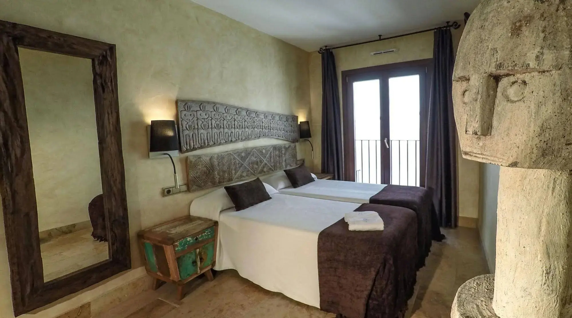 Room Tarifa