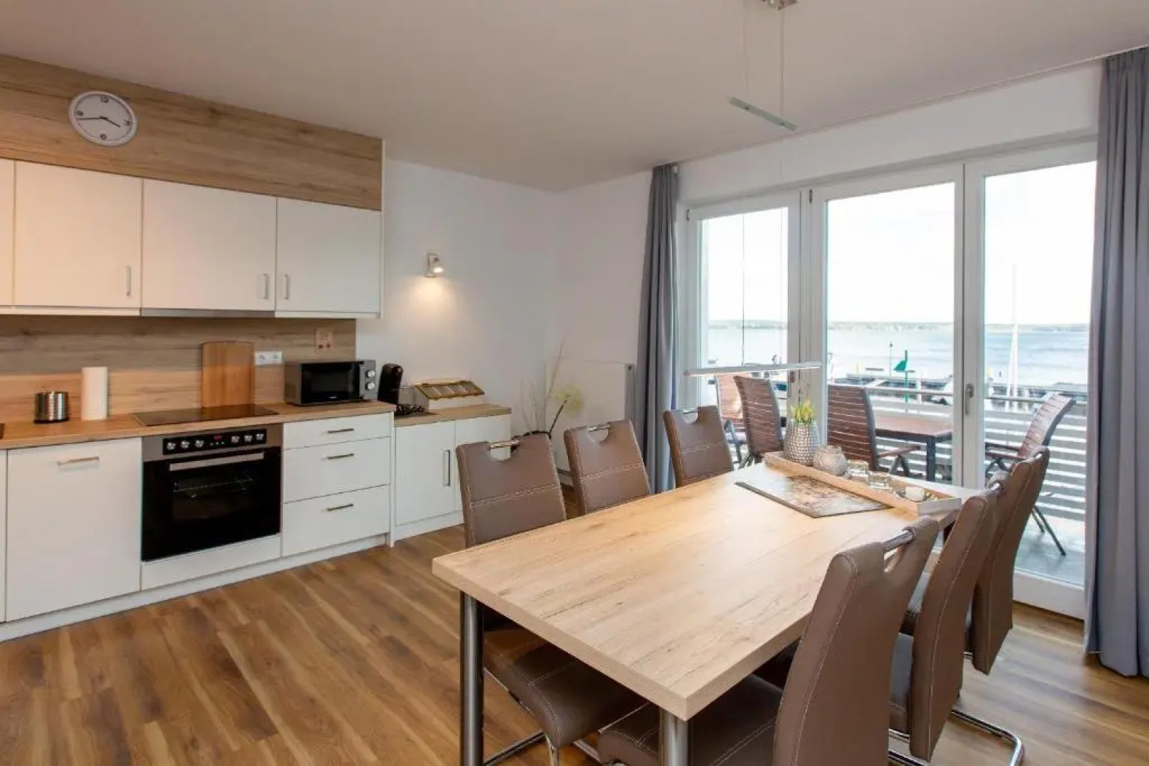 Becci's Apartment P6A8