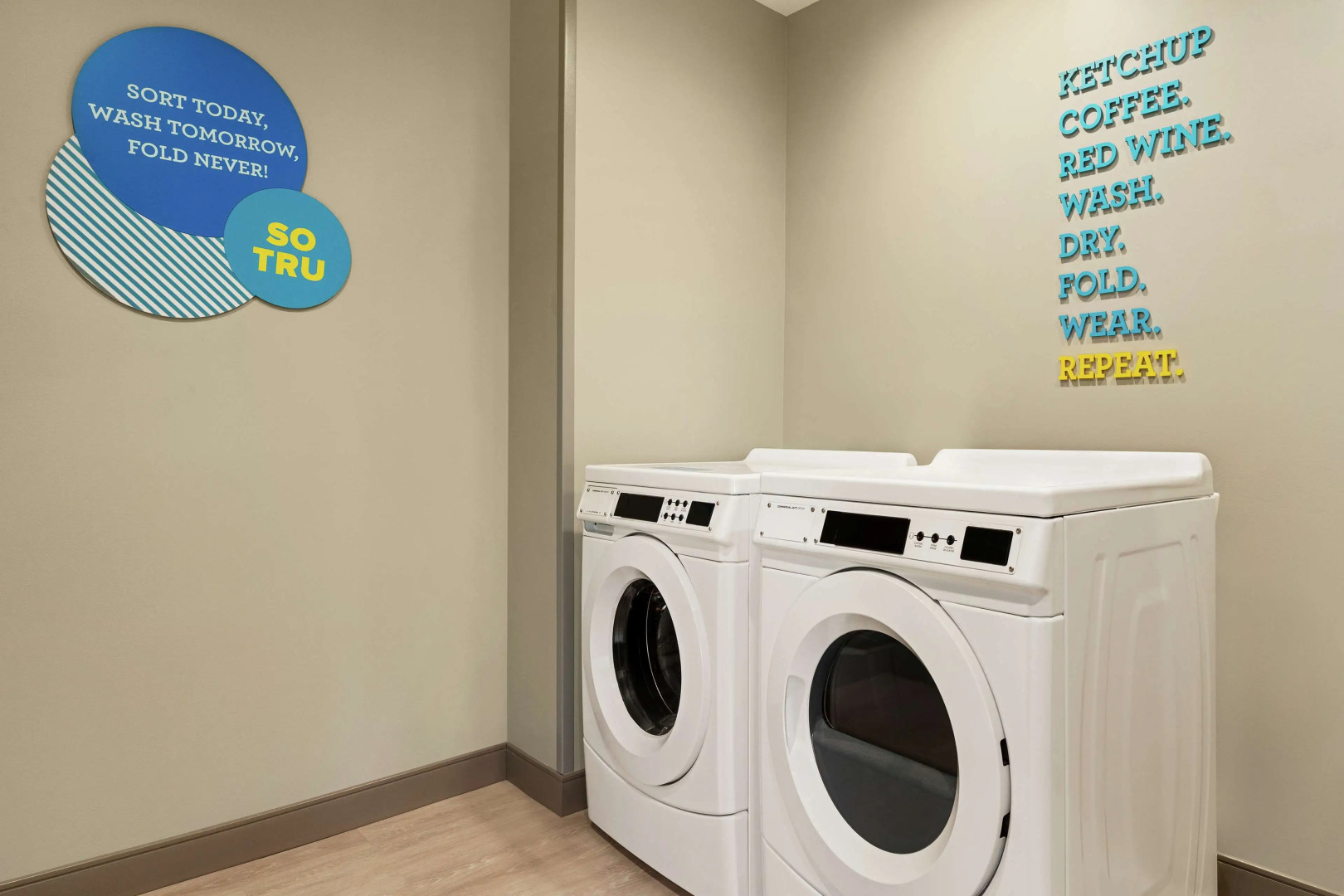 Tru by Hilton Florence I-95