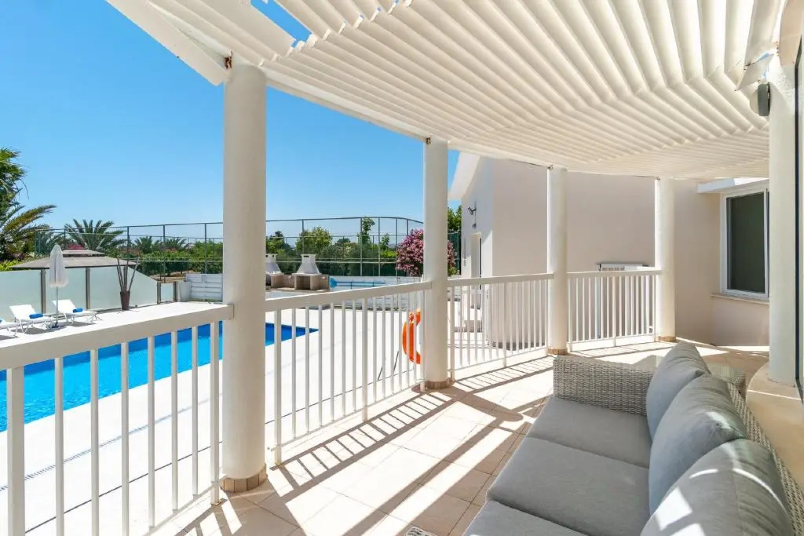 Villa Amelia by Ezoria