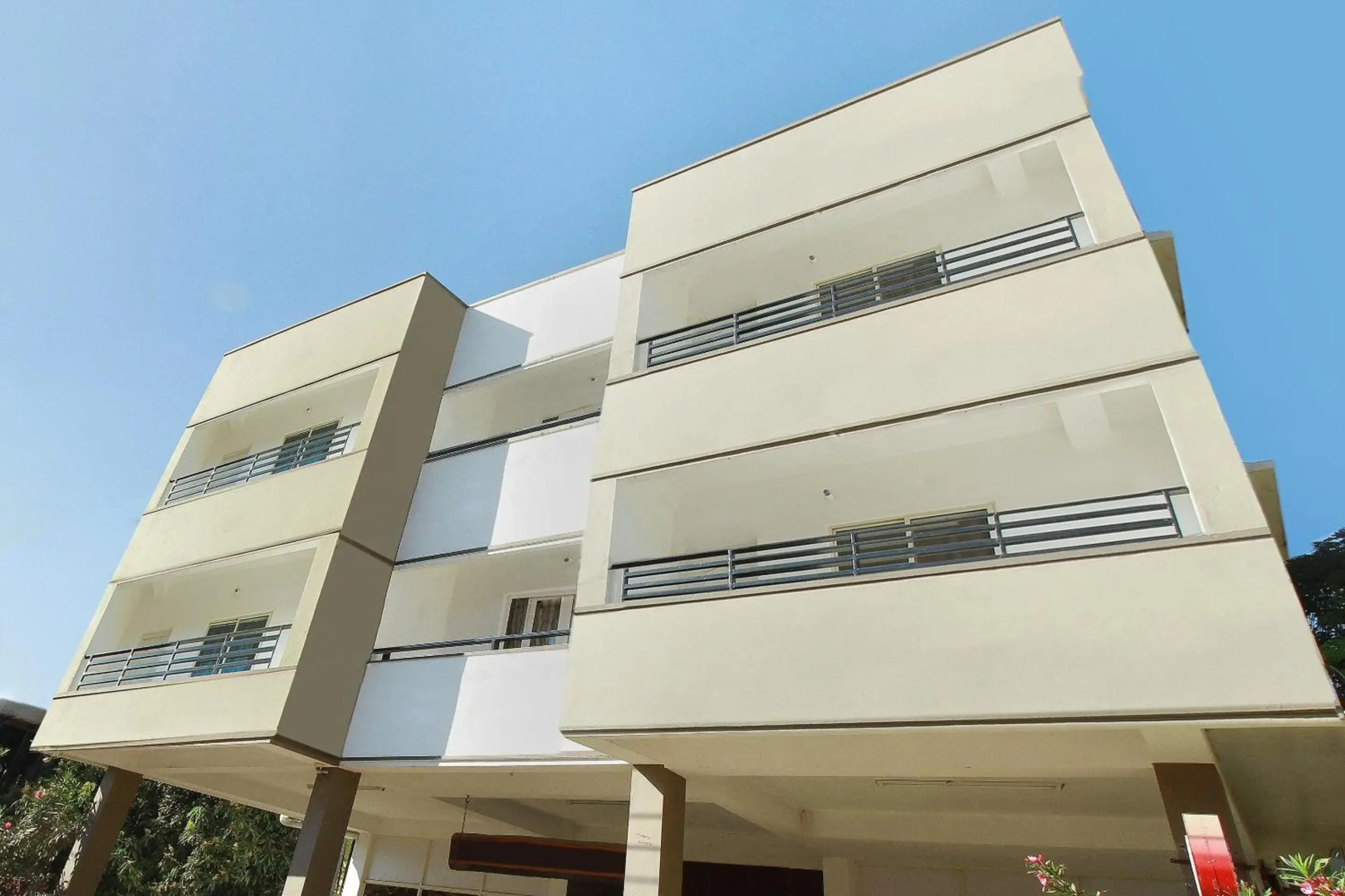 OYO 4357 The Mangrove Wood Residency