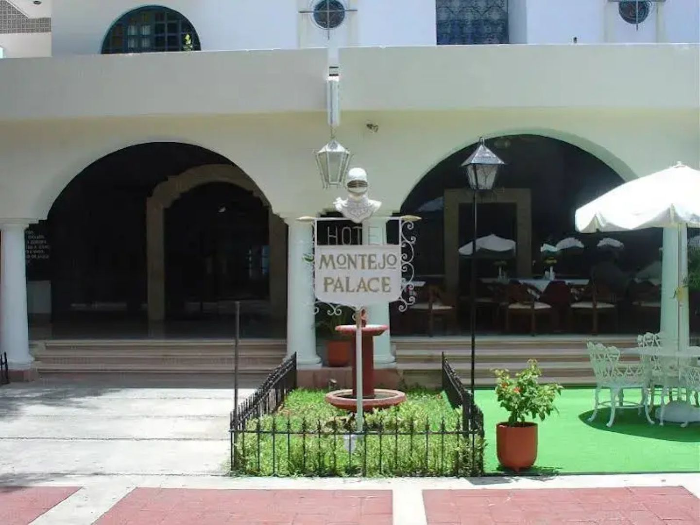 Montejo Palace