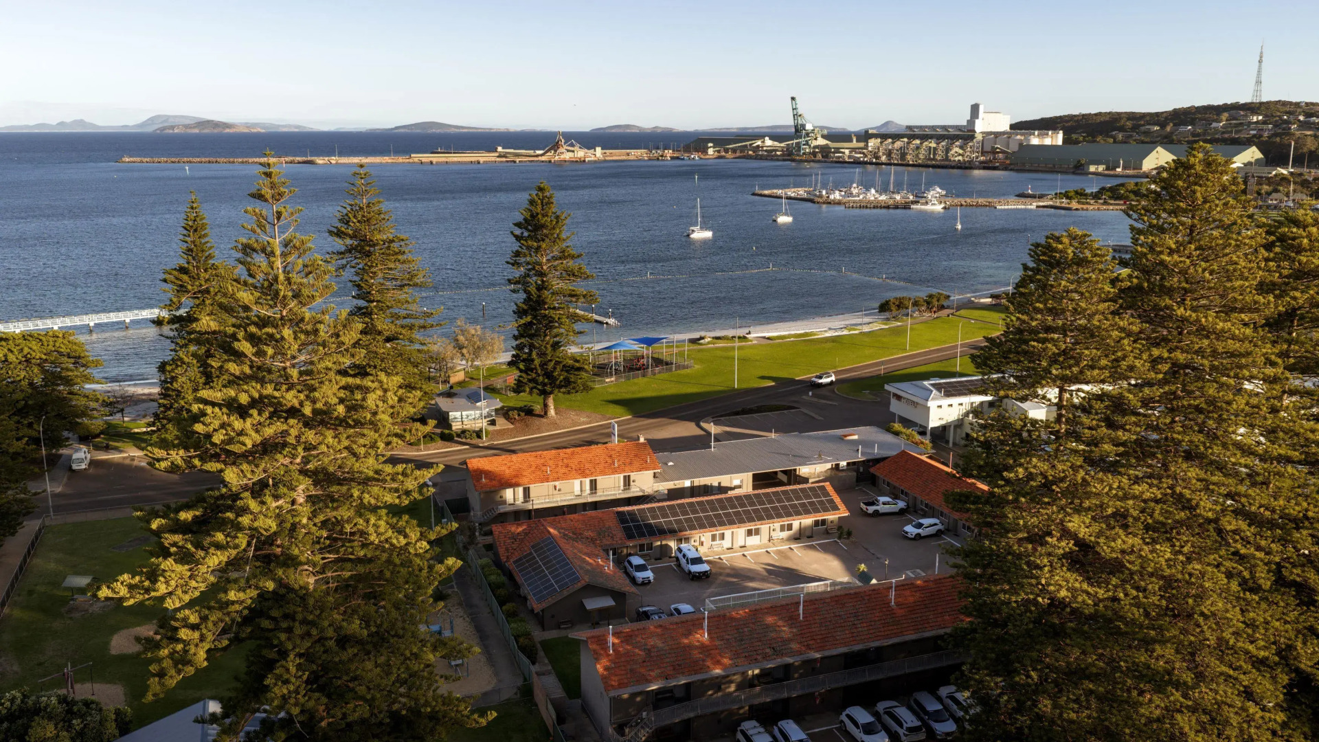 Hospitality Esperance, SureStay Collection by Best Western