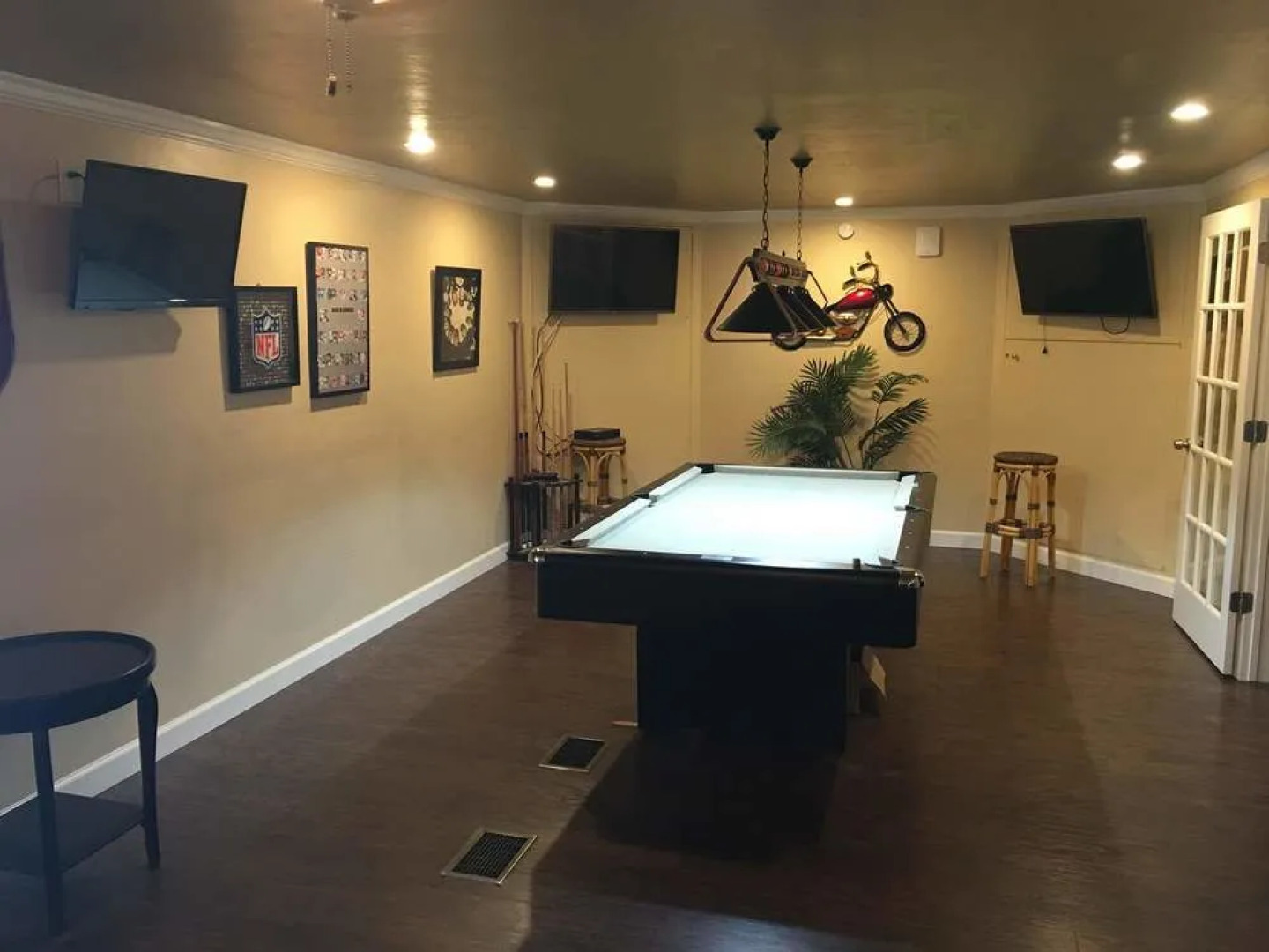 Club Naples RV Resort