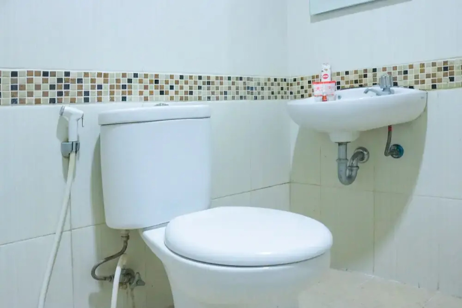 OYO 984 Maleo Guest House