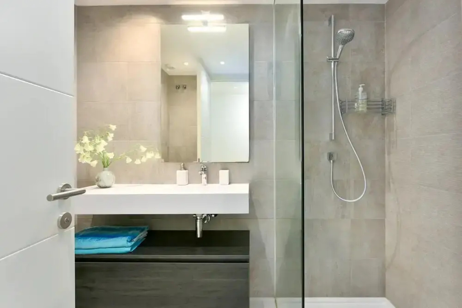 Luxury 2-bedroom sea View Apartment in Casares