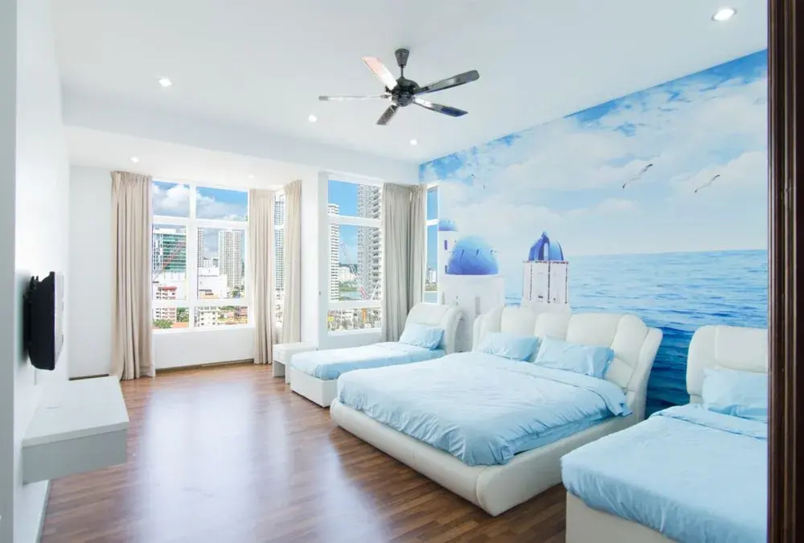 The Holiday Residence