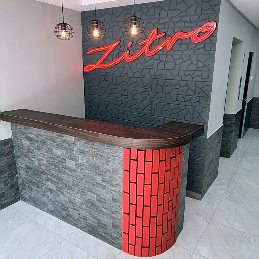 Zitro Hotel