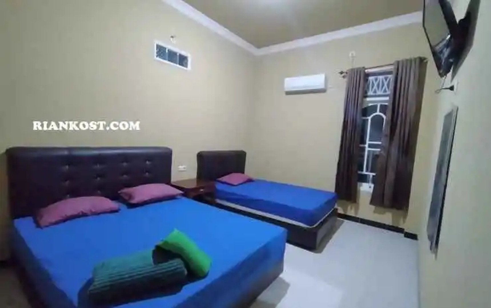 Rian Kost - Hotel Penginapan Murah Pusat Kota Palembang