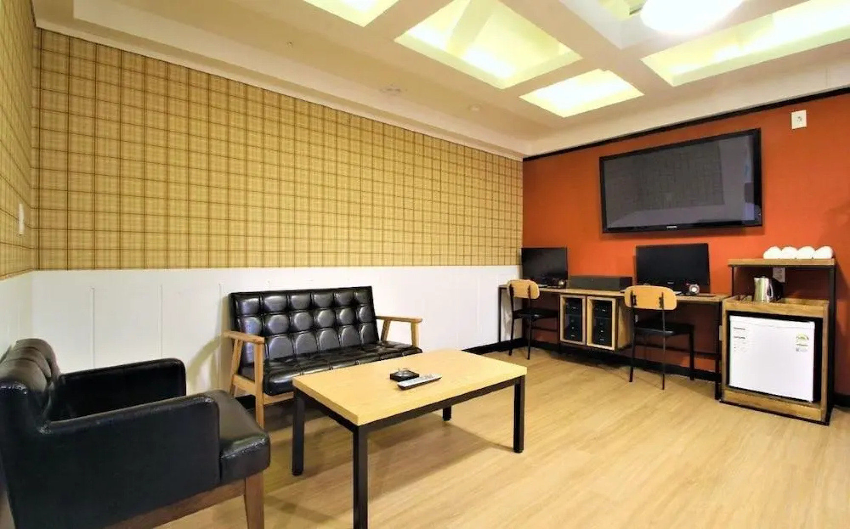 Instar Hotel Yangsan