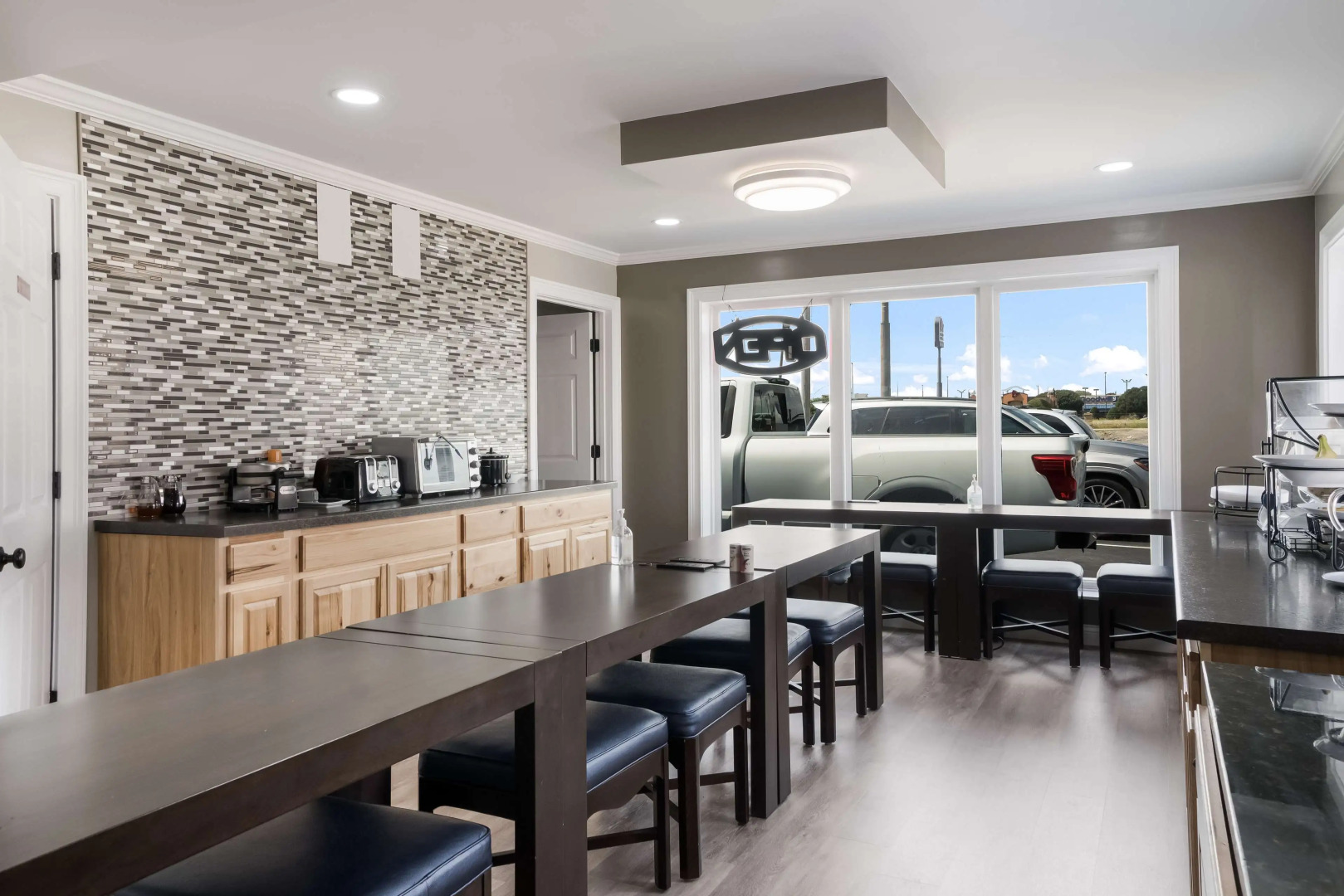 America's Best Value Inn & Suites Blytheville by Sonesta