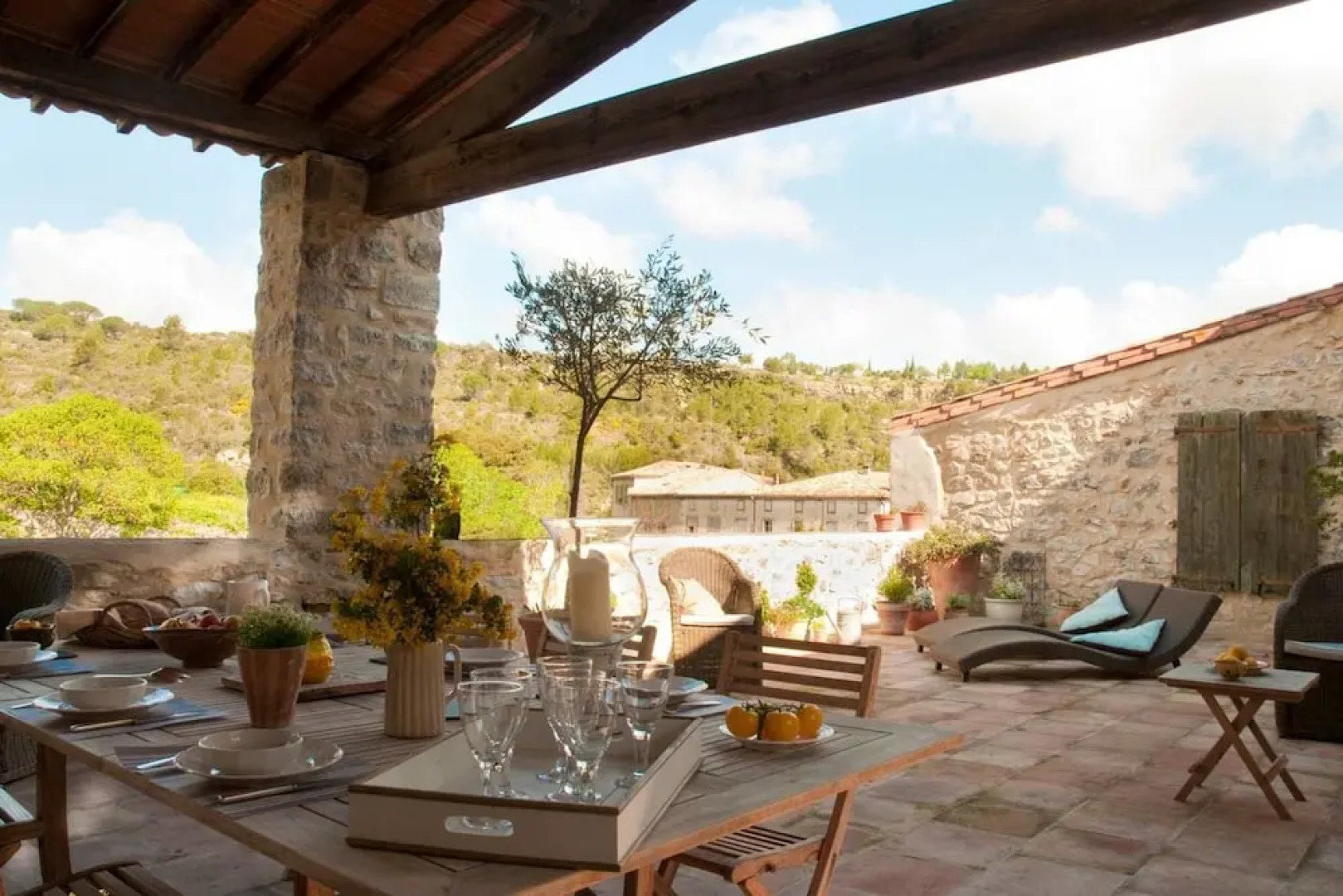 House La France -The Terrace Apartment