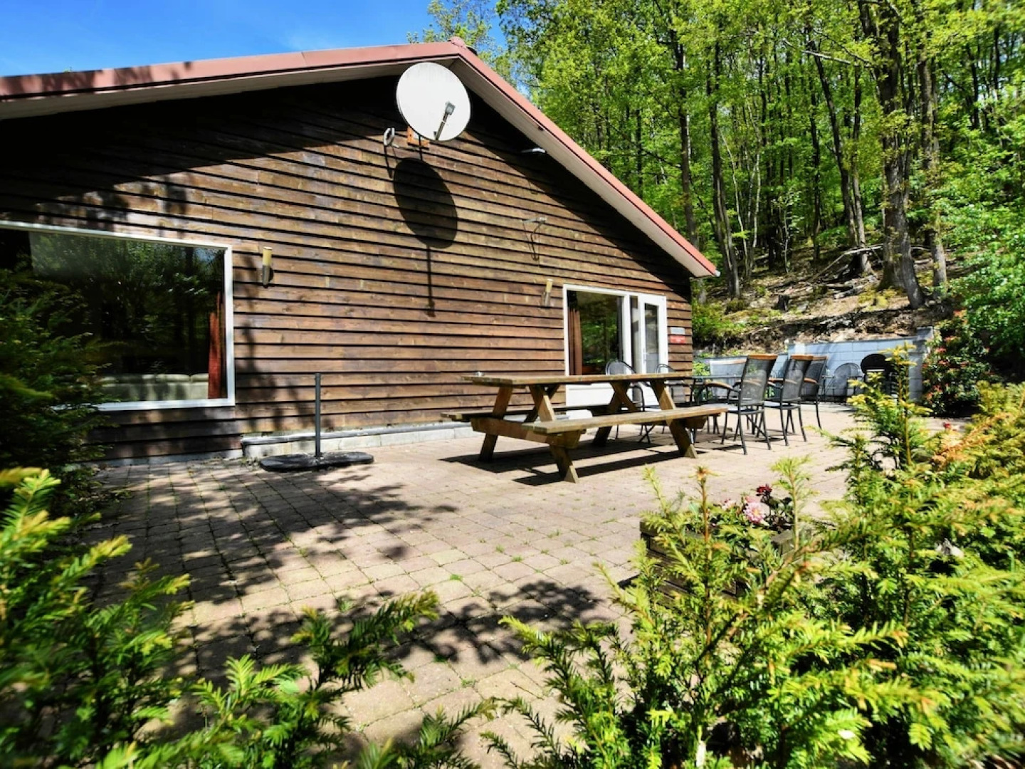 Luxury Holiday Home in Ardennes with Swimming Pool