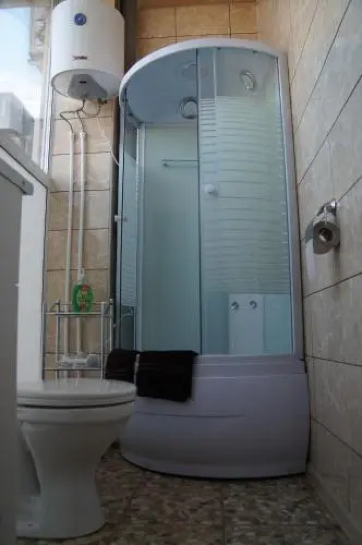 На Лихачева