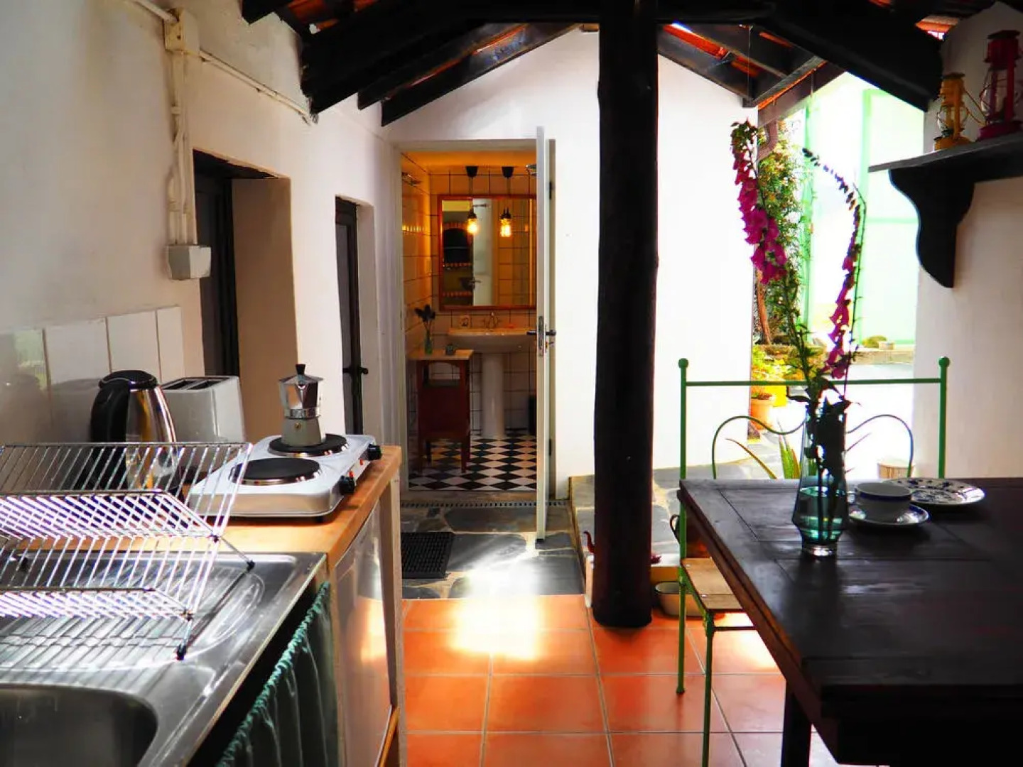 Cherry Cottage Vintage B&B